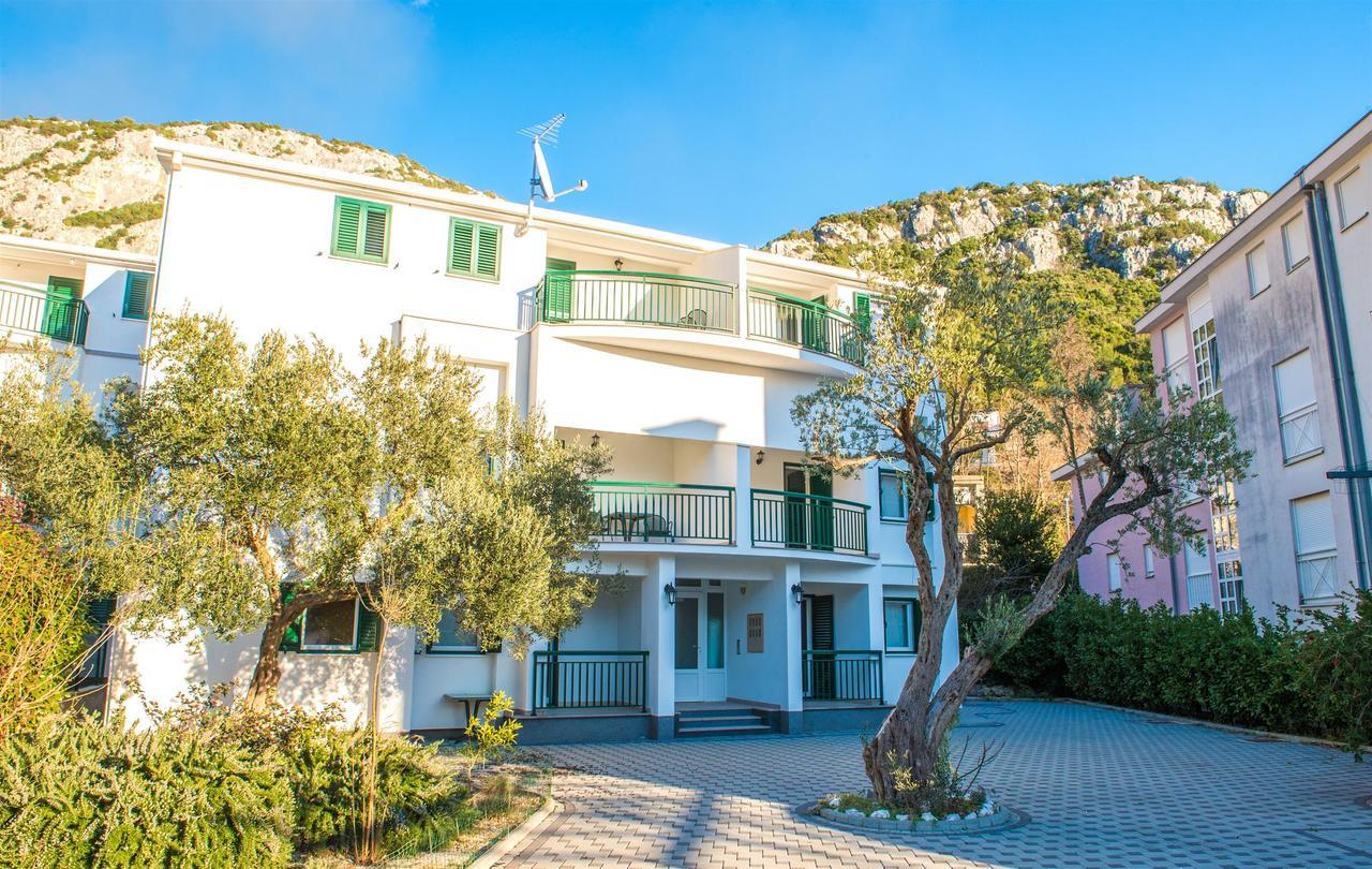 Apartments Denis Klek Exterior photo